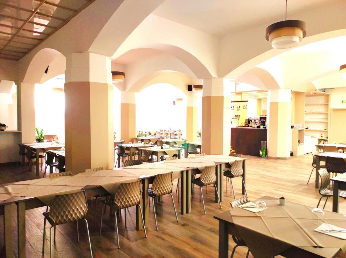 Hotel Touring Falconara Marittima Extérieur photo